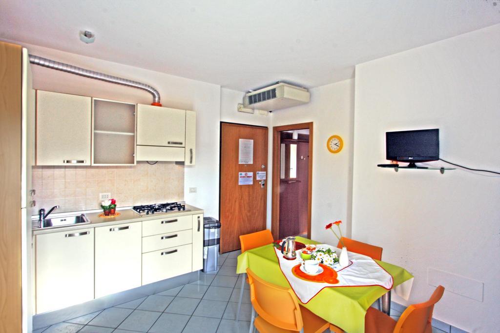 Casa Vacanze Villa Spina Сан Бенедето дел Тронто Екстериор снимка